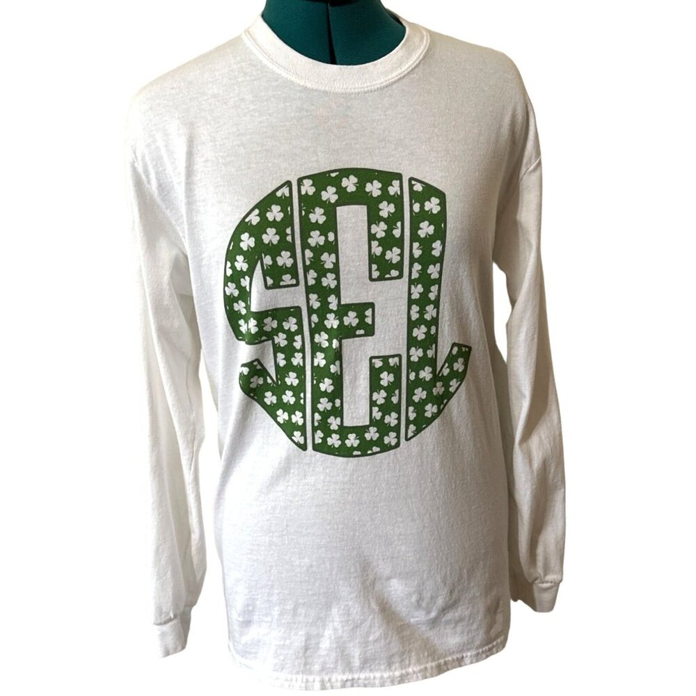 Gildan Activewear Heavy Cotton SEL Shamrock Theme White & Green Women's Size M